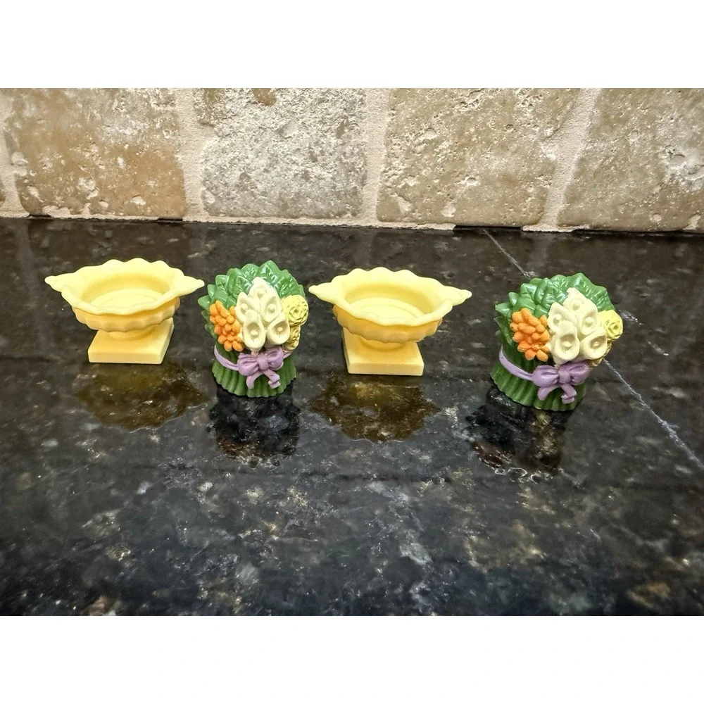 Fisher price Loving Family Dollhouse GRAND MANSION FLOWER  Plant Patio Lot of 2